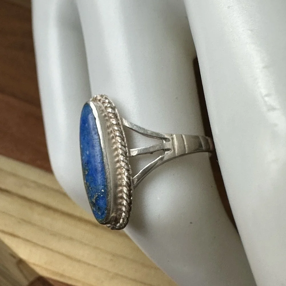 VTG Artisan Accent Ring Size‎ 6  Lapis Lazuli Oval Rope Twist 925 Sterling 2.5g